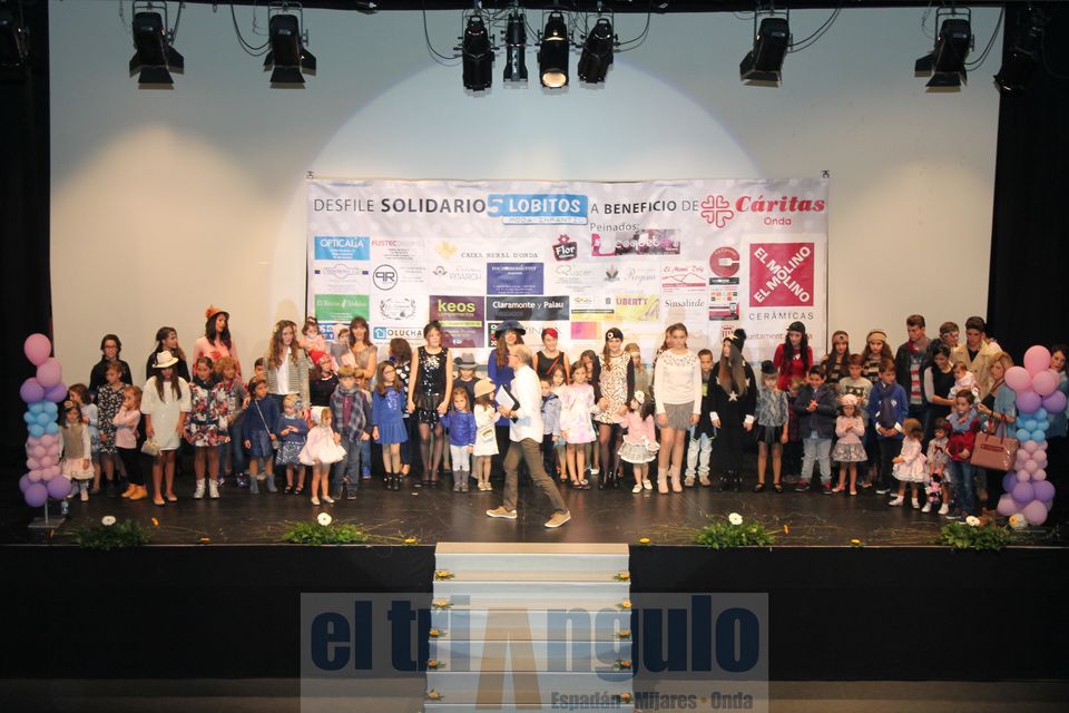 triángulo » fotos del desfile de moda infantil y juvenil de 5 a beneficio de Caritas-Onda